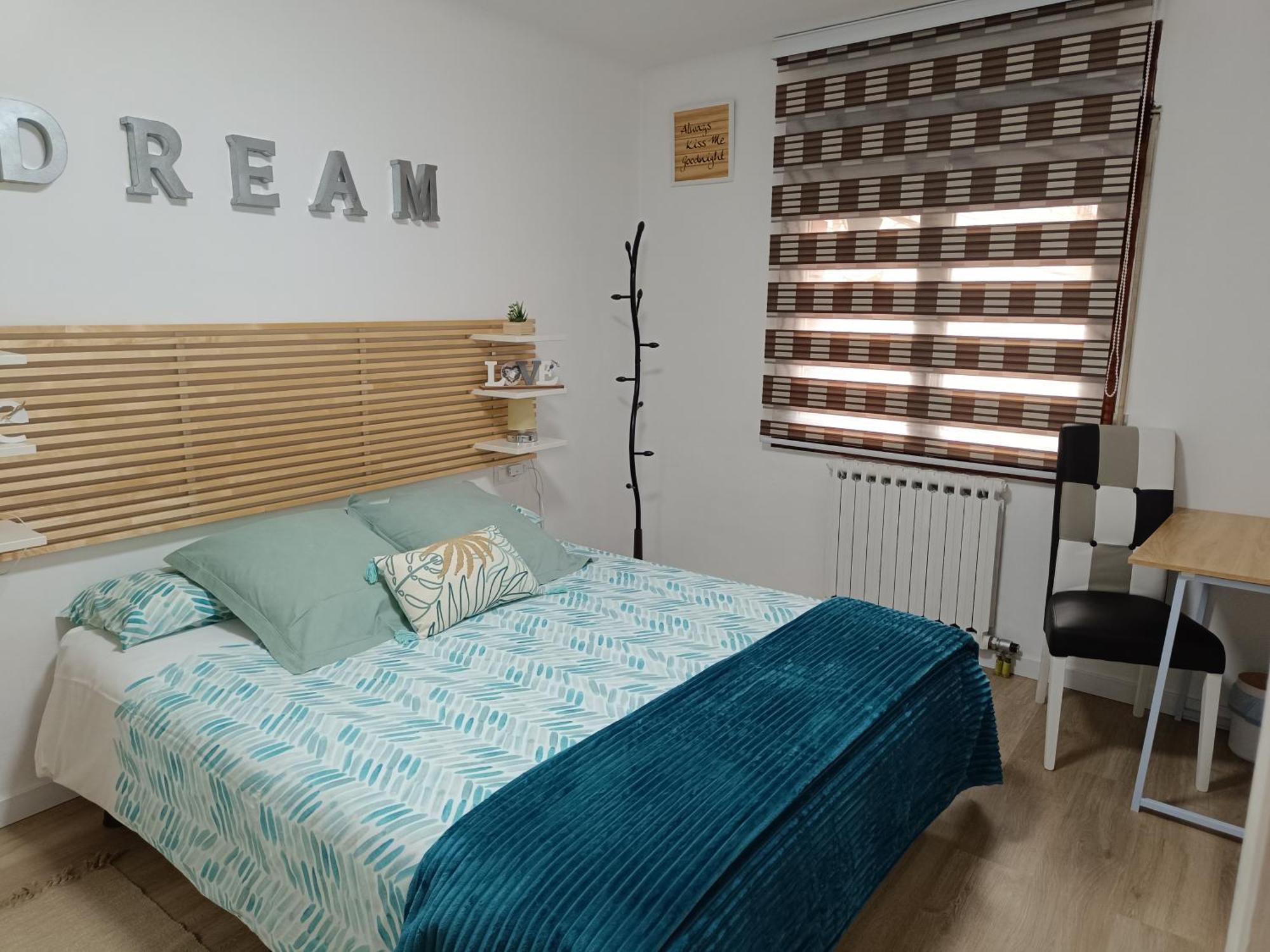 Apartamento Estel Ла Сеу д'Ургел Екстериор снимка